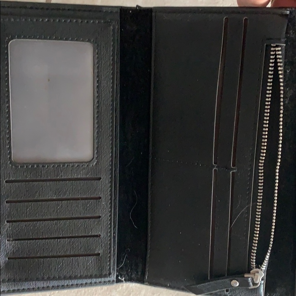 Wallet - Picture 5 of 5